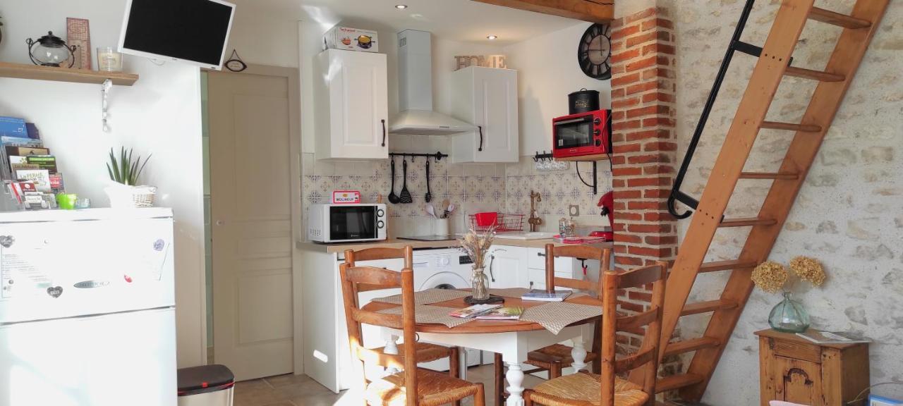 Gite De Charme Beaujoyeulx Molineuf Экстерьер фото